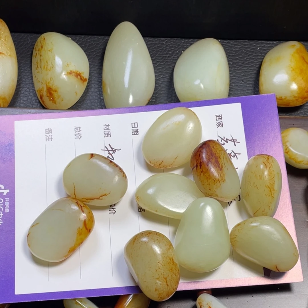 和田玉颈饰未镶嵌勐*