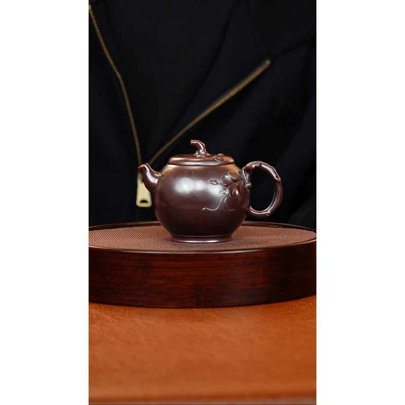 宜兴紫砂 瓜薐 龙山古乌泥 240cc