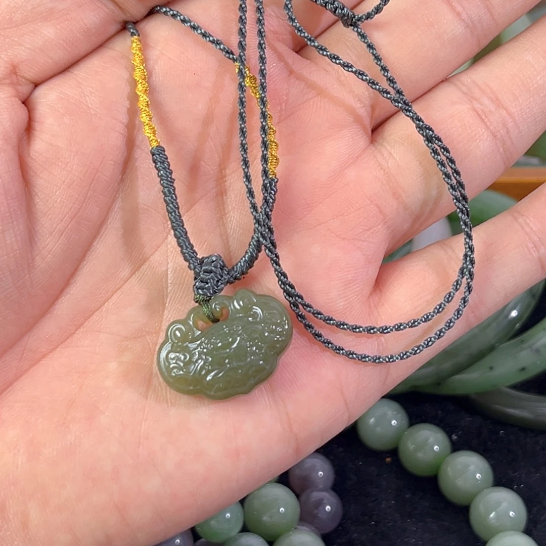 和田玉未镶嵌颈饰683号和田玉吊坠