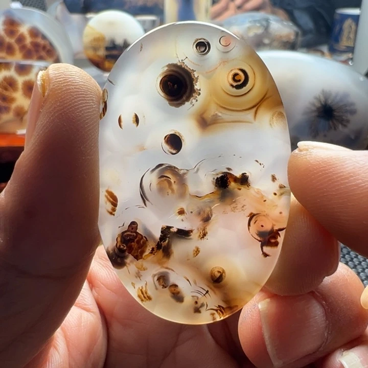 未镶嵌玛瑙/玉髓珠宝奇石