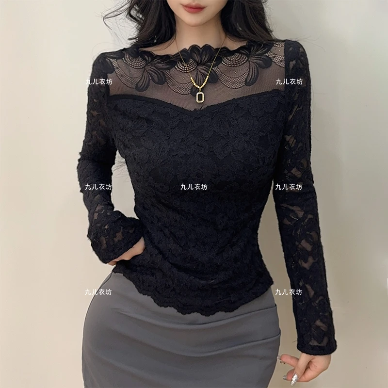 2025新款秋冬蕾丝轻奢风拼接T恤加绒洋气百搭修身显瘦镂空女1127