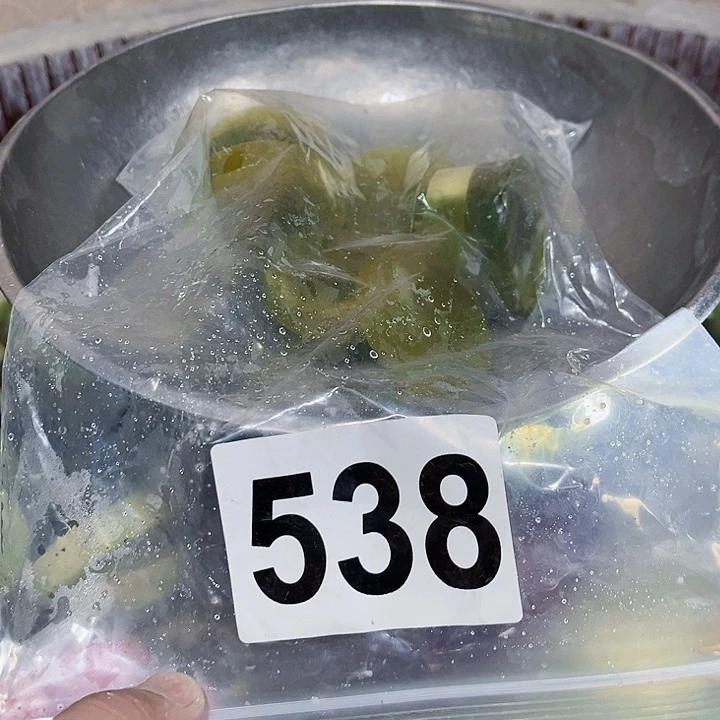 蛇纹石玉未镶嵌珠宝半成品