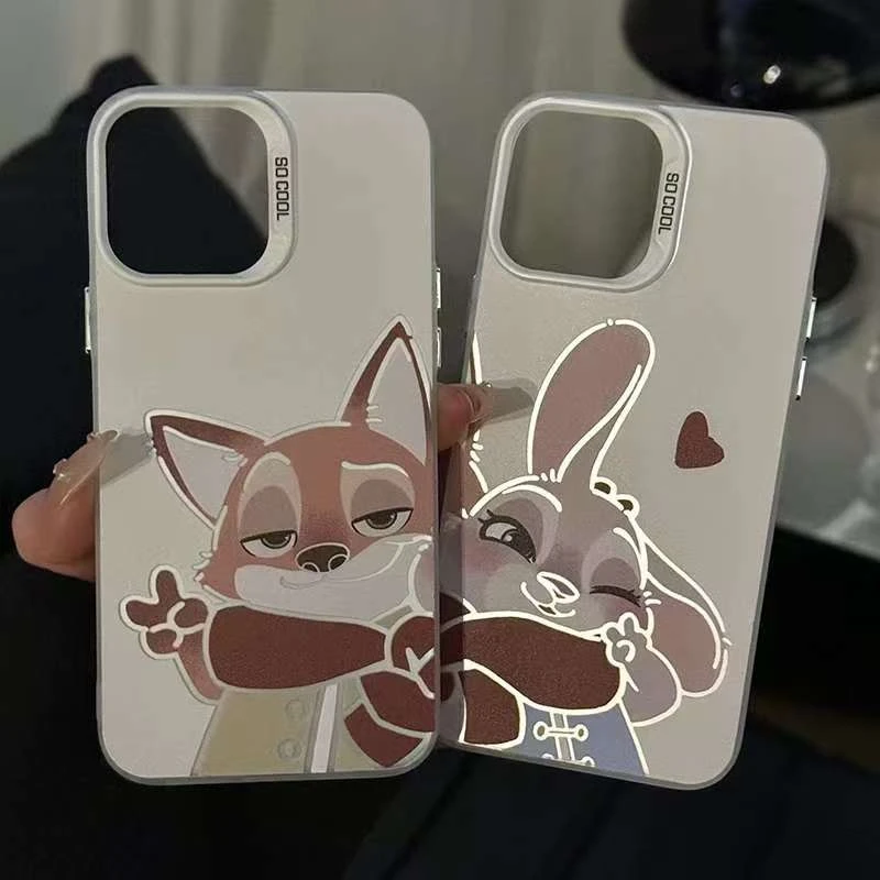 红围巾尼克适用苹果16手机壳新款华为可爱OPPO高级小米15情侣VIVO