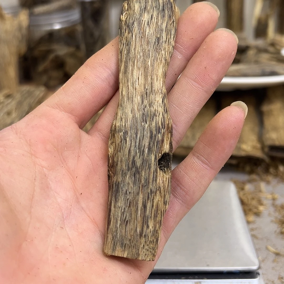 奇楠精勾干料13克➕