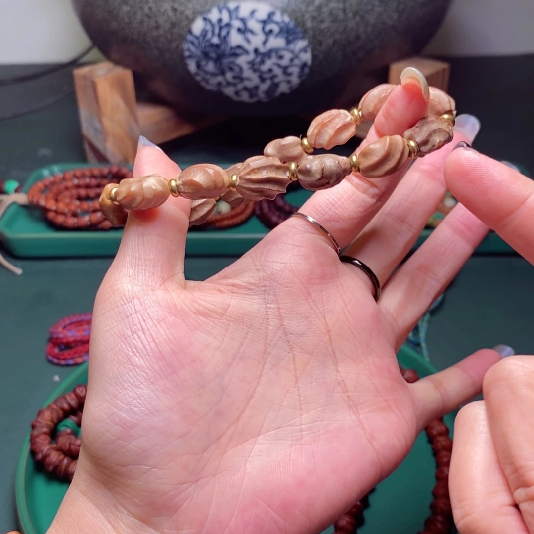 柏香籽/百香籽吊坠67.7龙骨