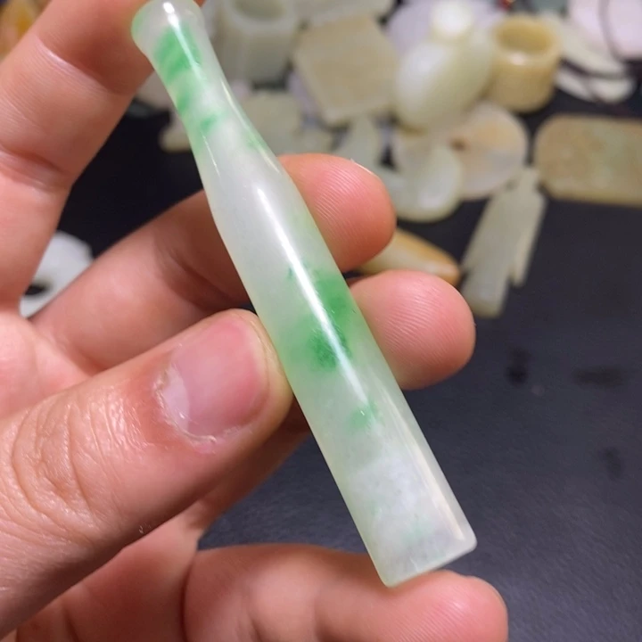 颈饰未镶嵌翡翠111