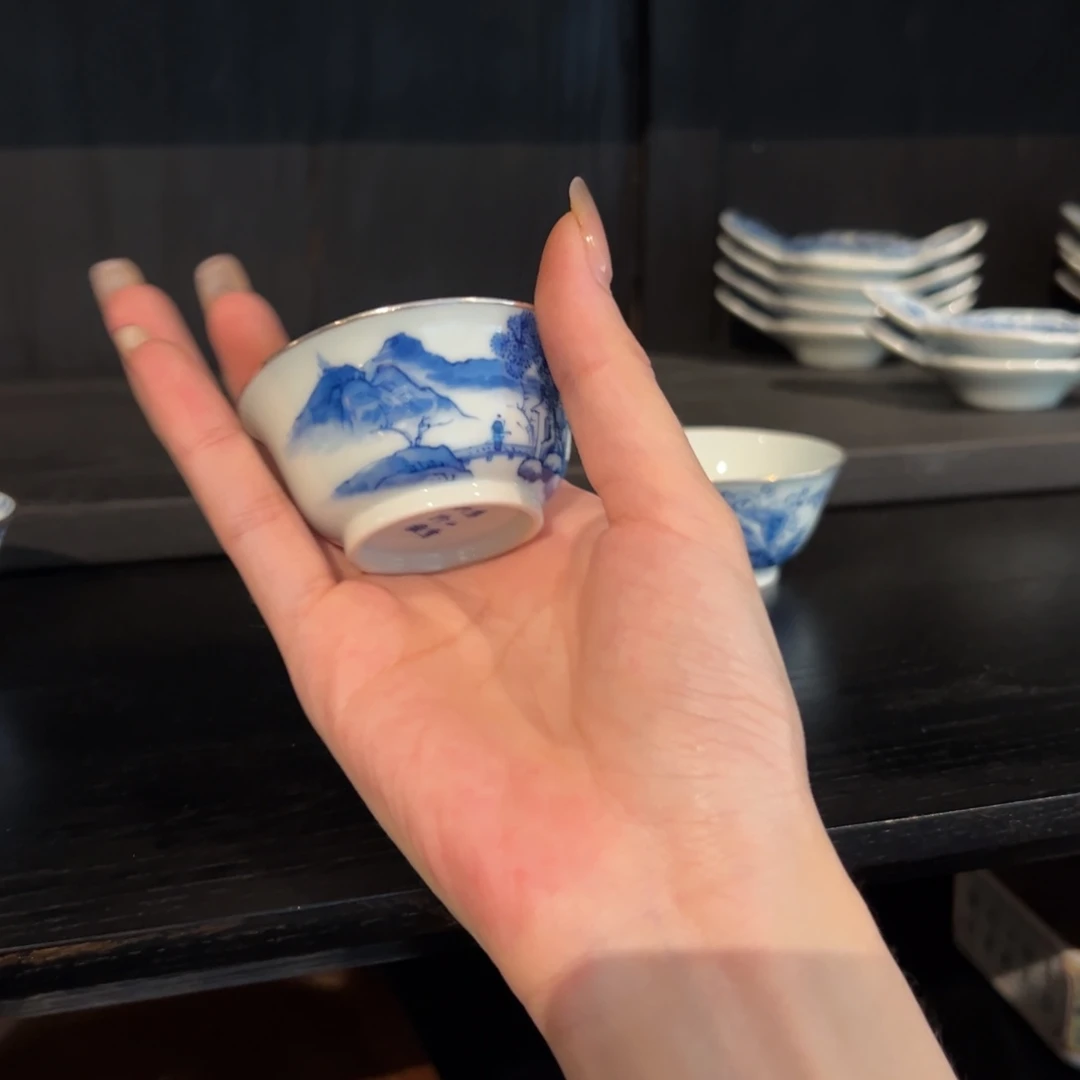 陶瓷。      陶瓷。