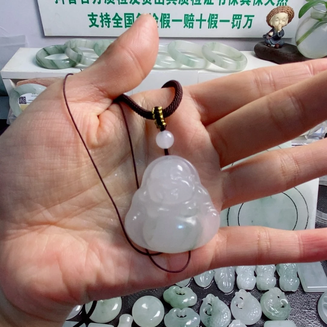 石英质玉颈饰未镶嵌