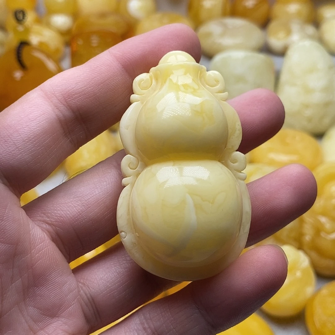 琥珀颈饰未镶嵌琥珀蜜蜡吊坠
