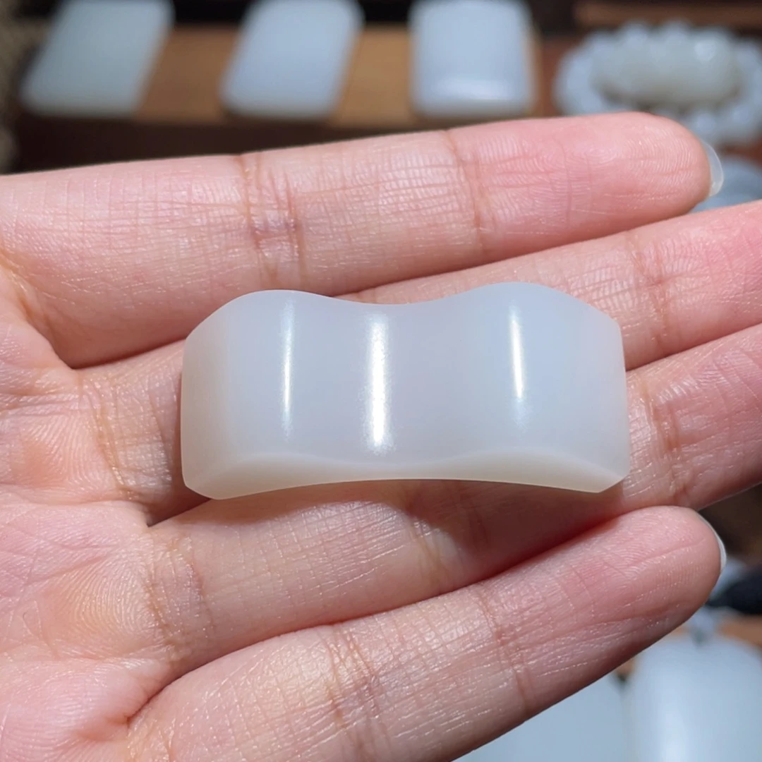 未镶嵌手链和田玉笔架