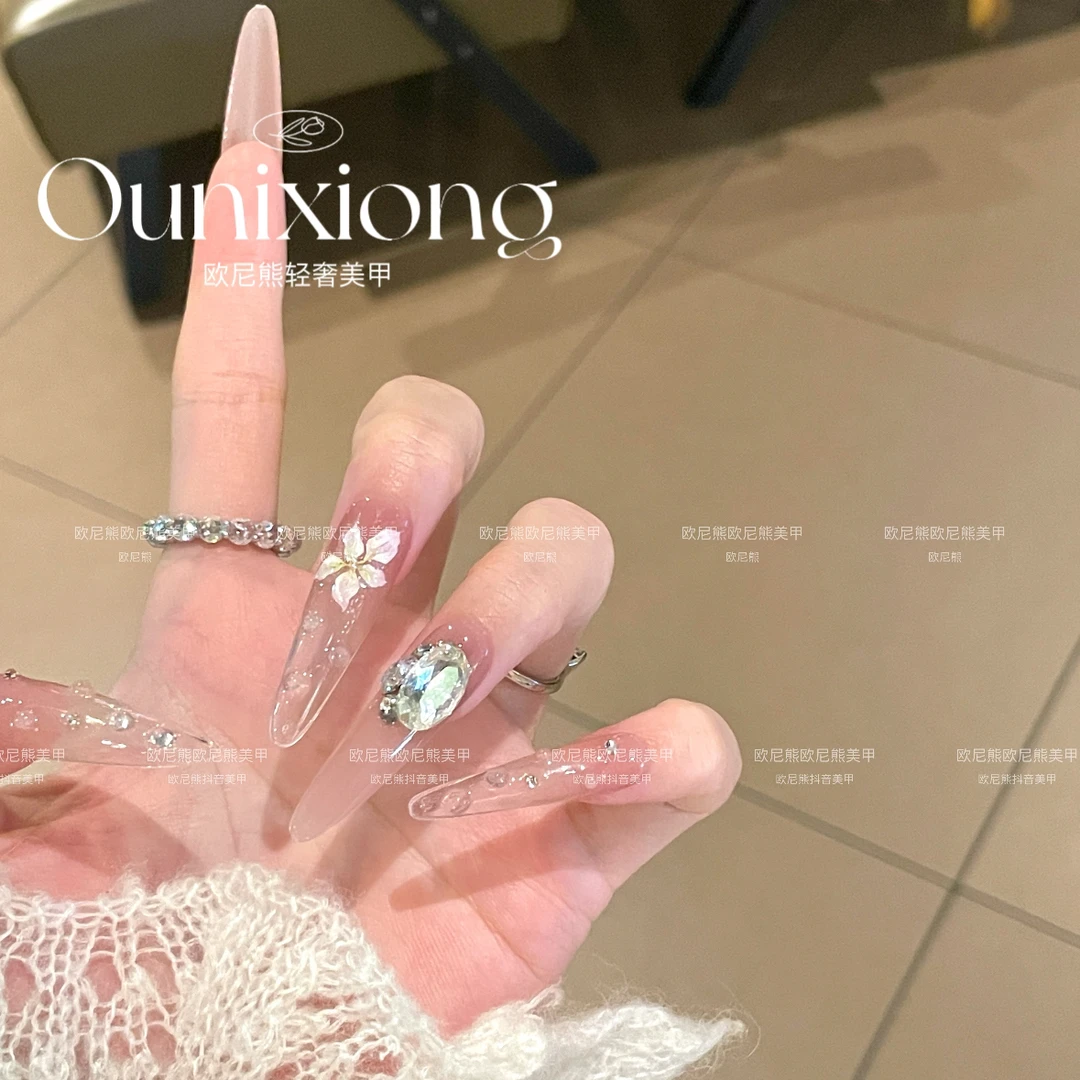 春日浪漫樱花粉渐变冰透水露琉璃花瓣手工穿戴甲