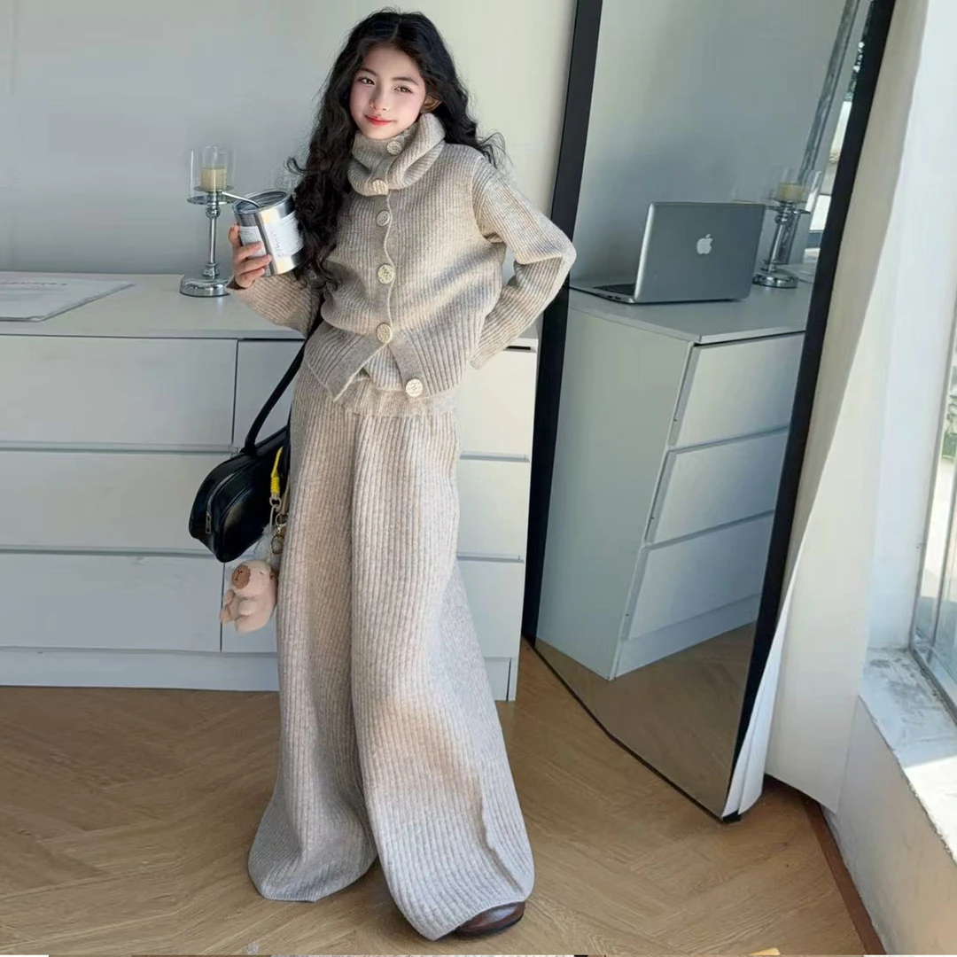 女童毛衣套装慵懒针织开衫马甲毛衣阔腿裤三件套2025女大童秋装新