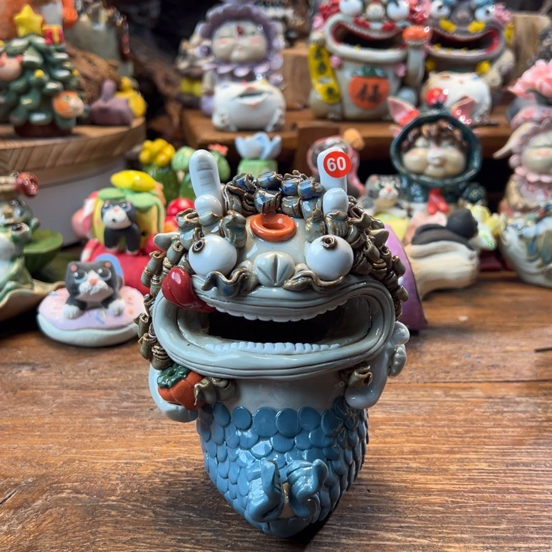 小****?小镇青花每日有新品