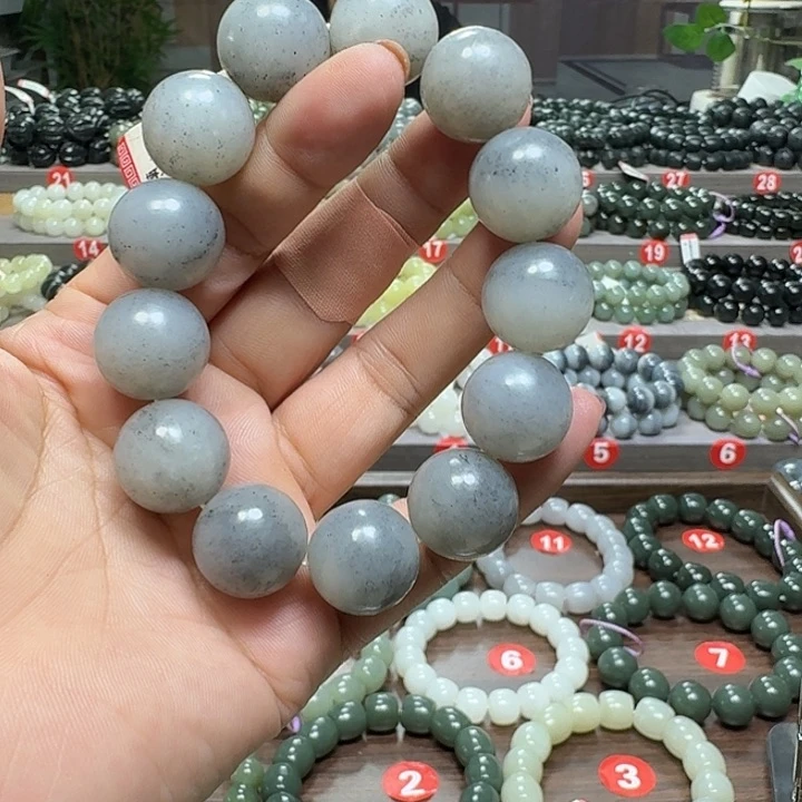 未镶嵌手链和田玉新疆青花卡18
