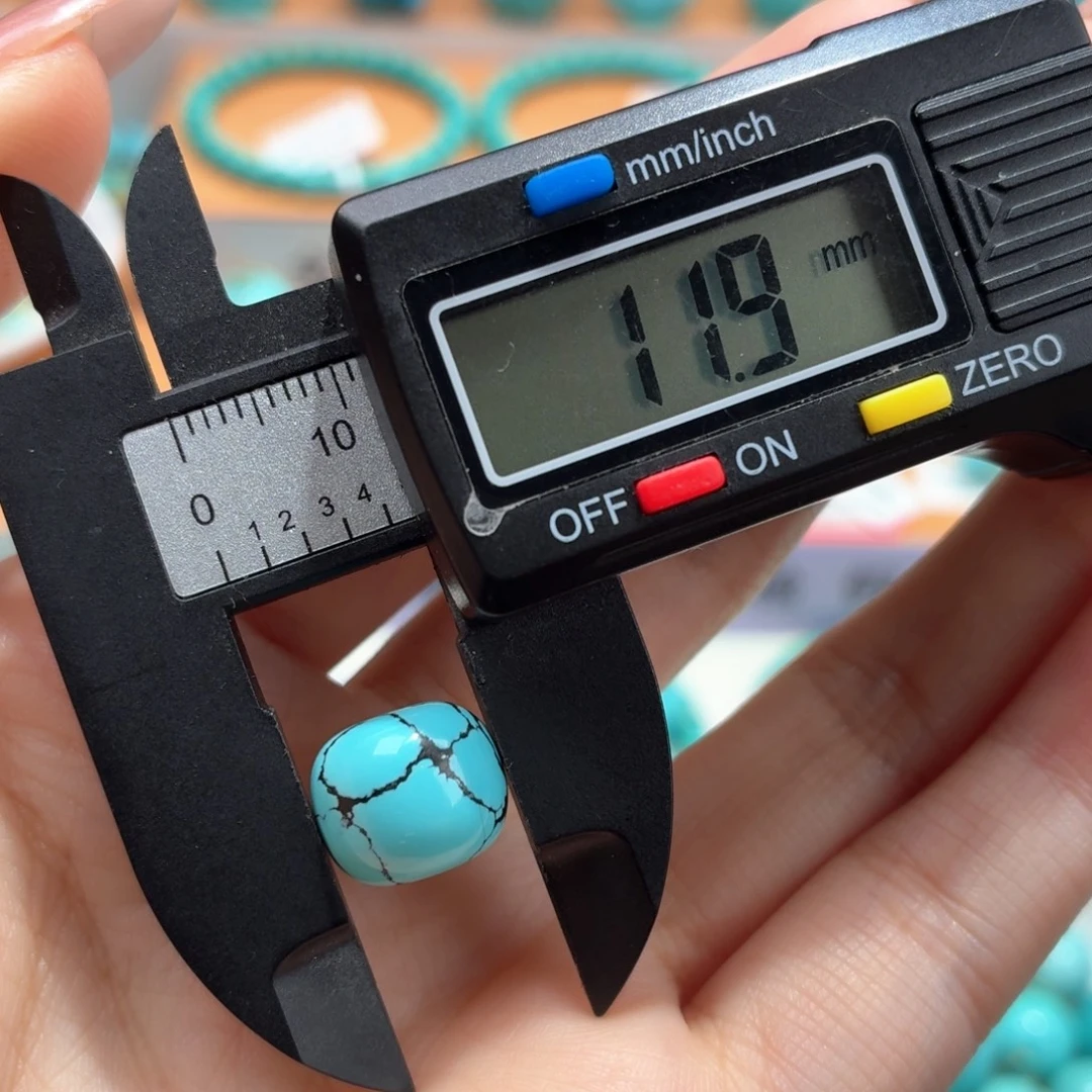 绿松石未镶嵌珠宝奇石老型