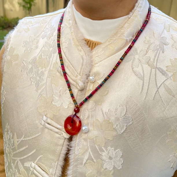 新中式玛瑙平安扣小算盘长款项链（55cm左右）颜色多样性