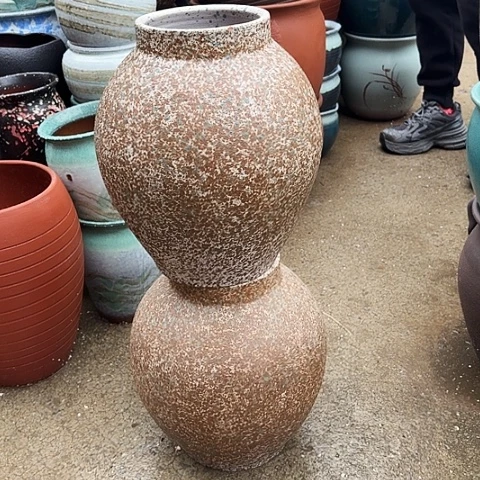 糖****两个盆子盆子瑕疵。