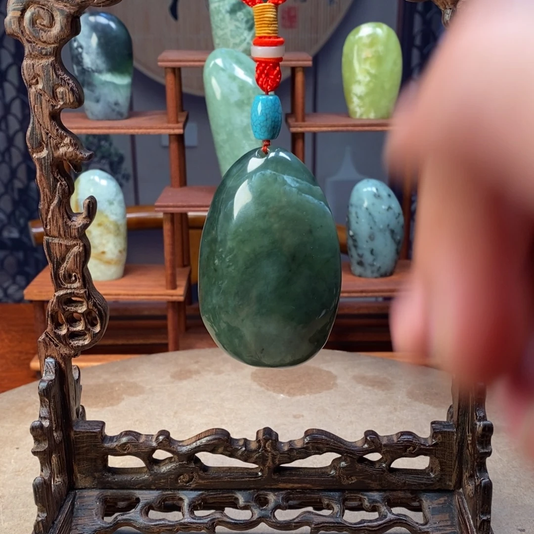 美***往玉岫岩精品原石把件