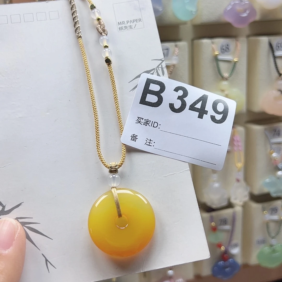 玛瑙/玉髓颈饰合金栀*?