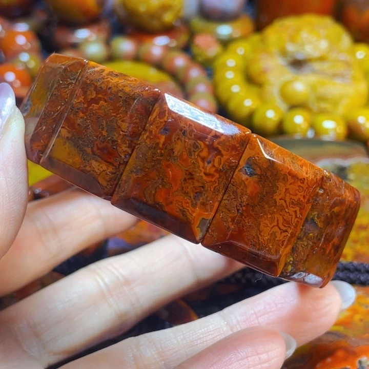 玛瑙/玉髓战国红手牌未镶嵌舒*武