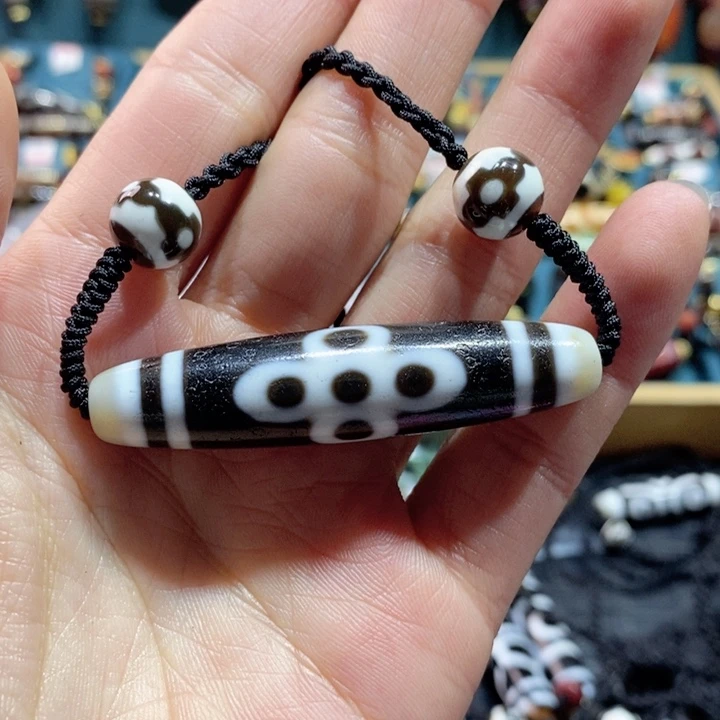 玛瑙/玉髓颈饰未镶嵌莉