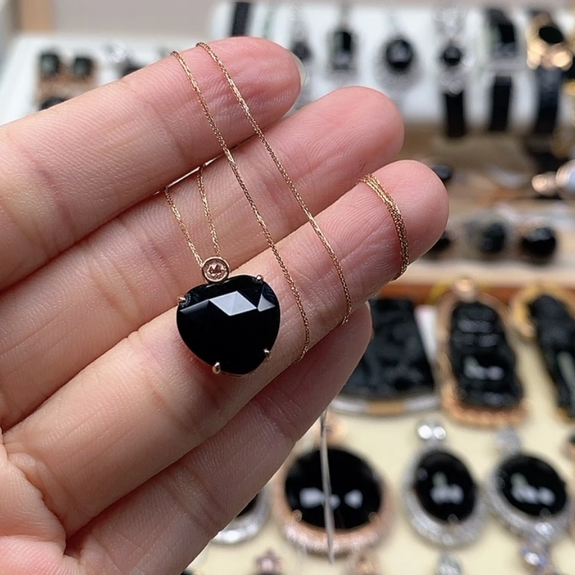 【闪购商品】翡翠吊坠(赠链)18K金镶嵌忘**黑