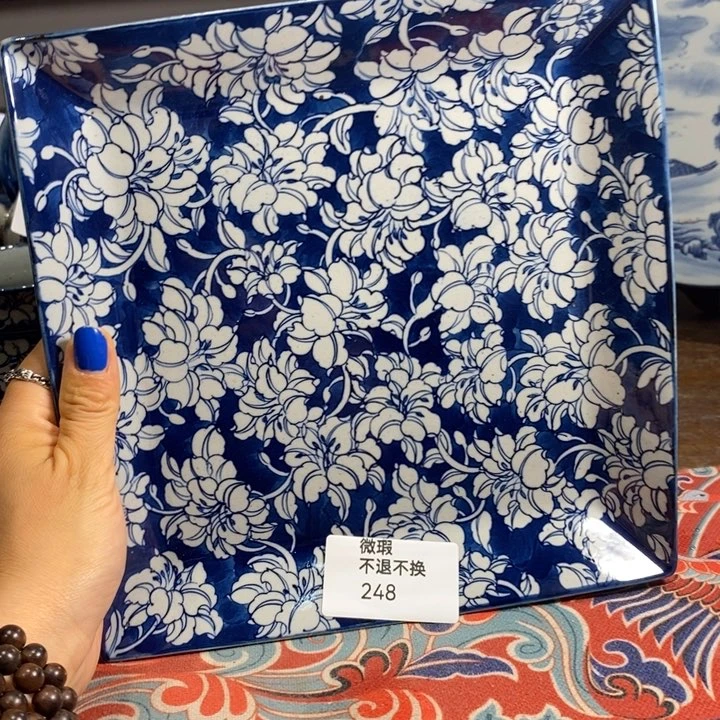 丑***丫景德镇手绘微瑕百合花方盘