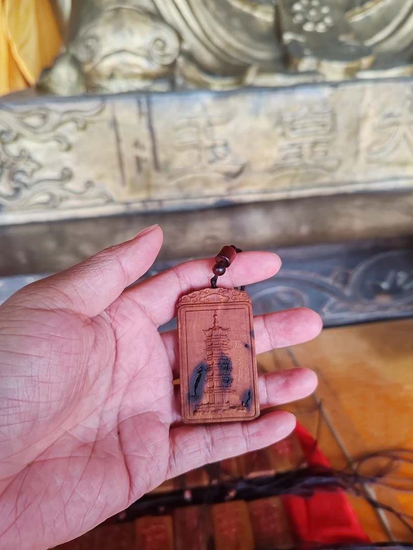 文昌塔求学考公佩戴