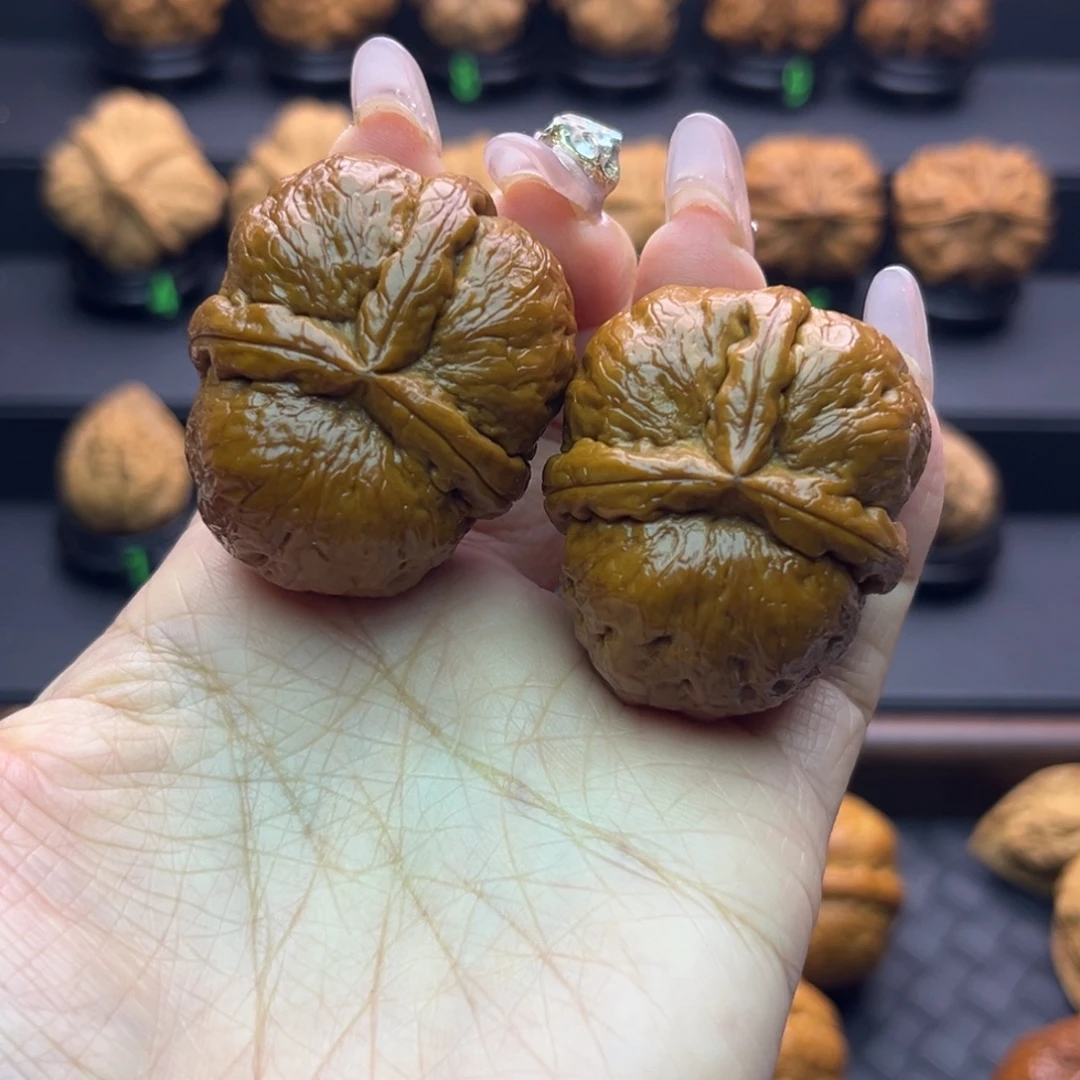 文玩核桃把件炸三