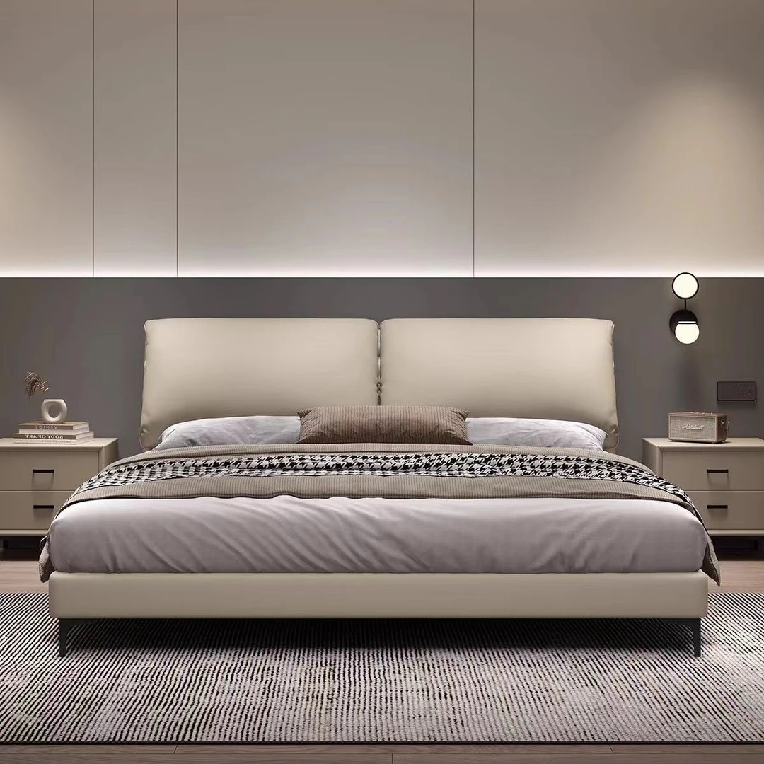 奶油风头层牛皮软包米白大象耳朵床架子主卧室双人床感应灯网红床