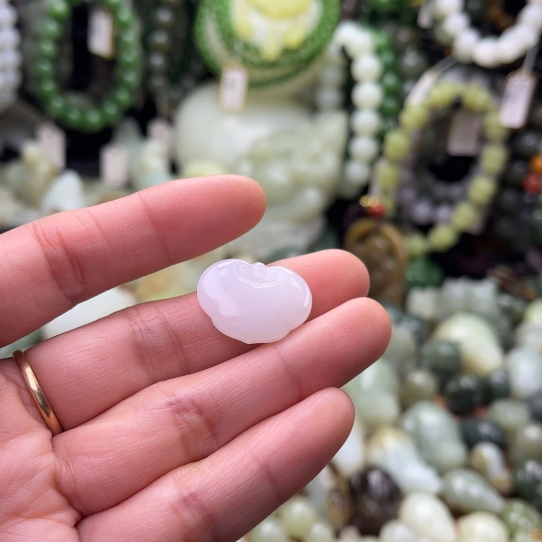 和田玉未镶嵌吊坠(不含链)