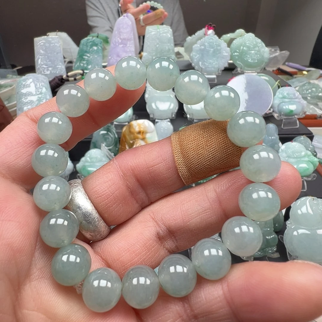 翡翠未镶嵌颈饰手串