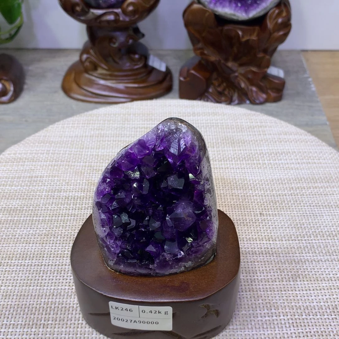 紫晶大型摆件（非配饰）未镶嵌