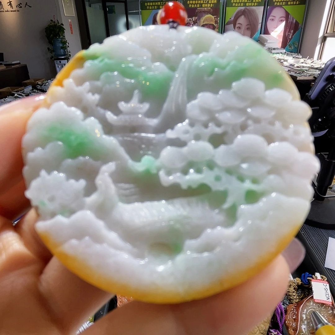 颈饰未镶嵌翡翠一