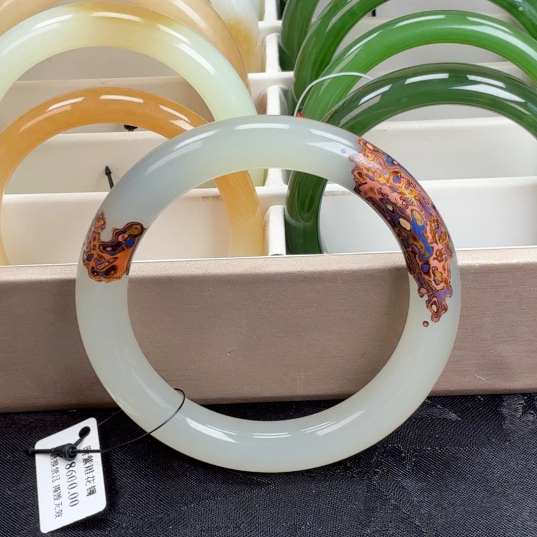 和田玉未镶嵌手镯晴水起荧光带雕刻10号