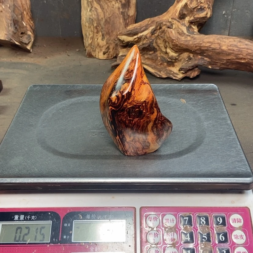 【闪购商品】黄花梨/降香黄檀开***?