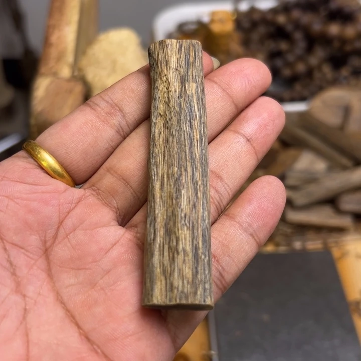 R***e沉香沉香碎屑9克➕