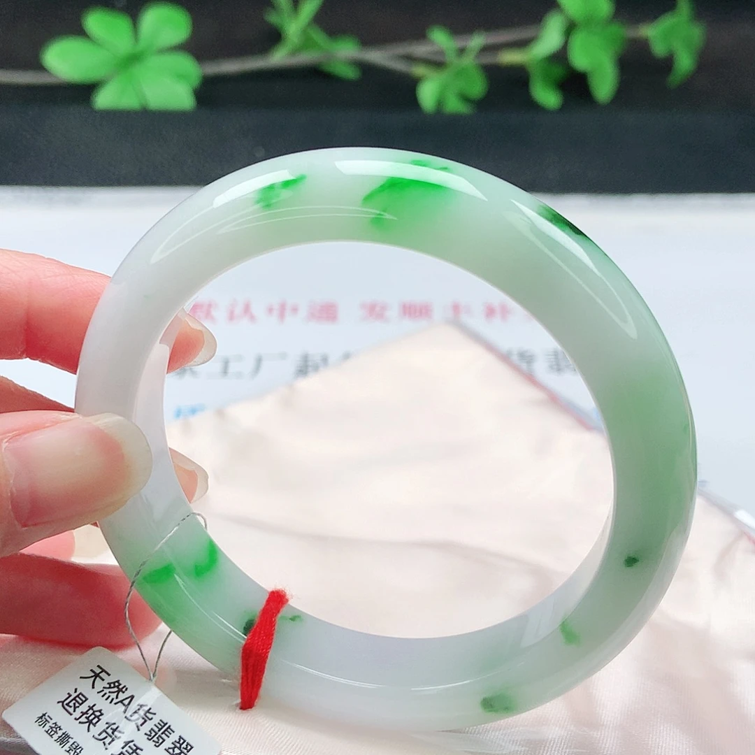 翡翠未镶嵌手镯58圈