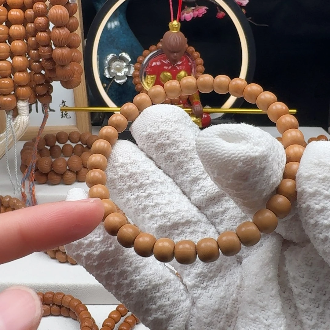 彼***.猴头核桃手串猴头老邢7.4