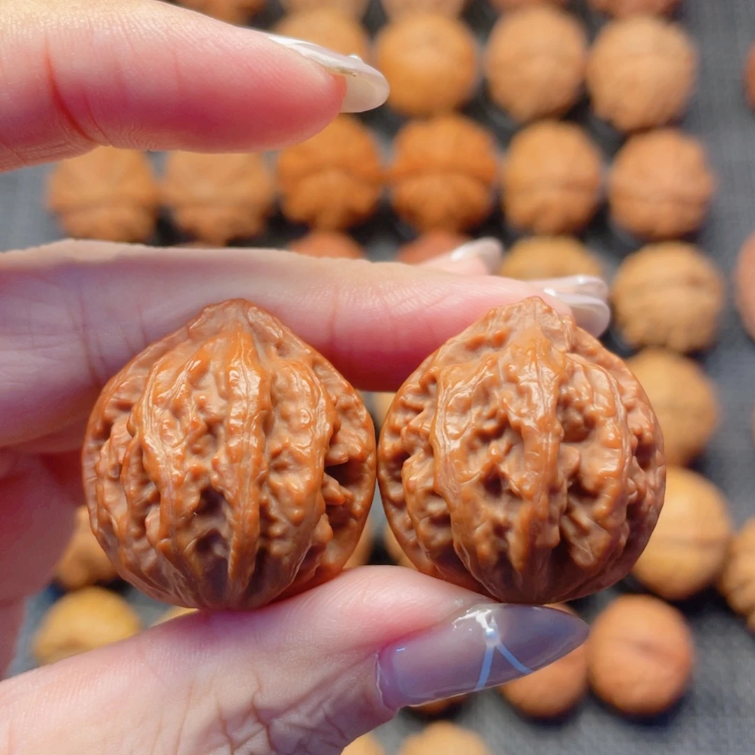 文玩核桃把件八爪金龙