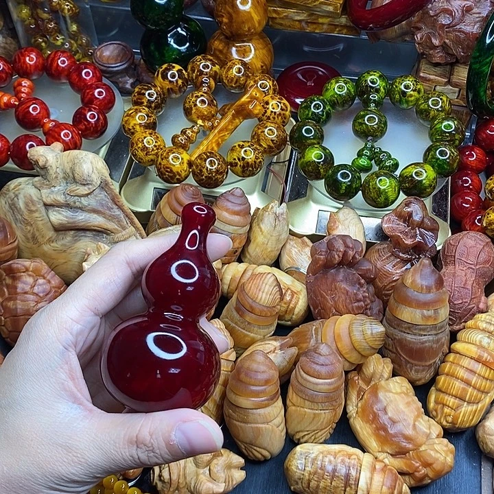 松木琥珀木文玩手串