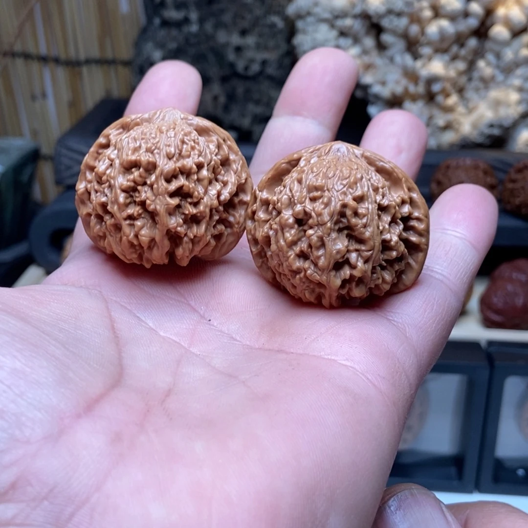 文玩核桃把件老树满天星41