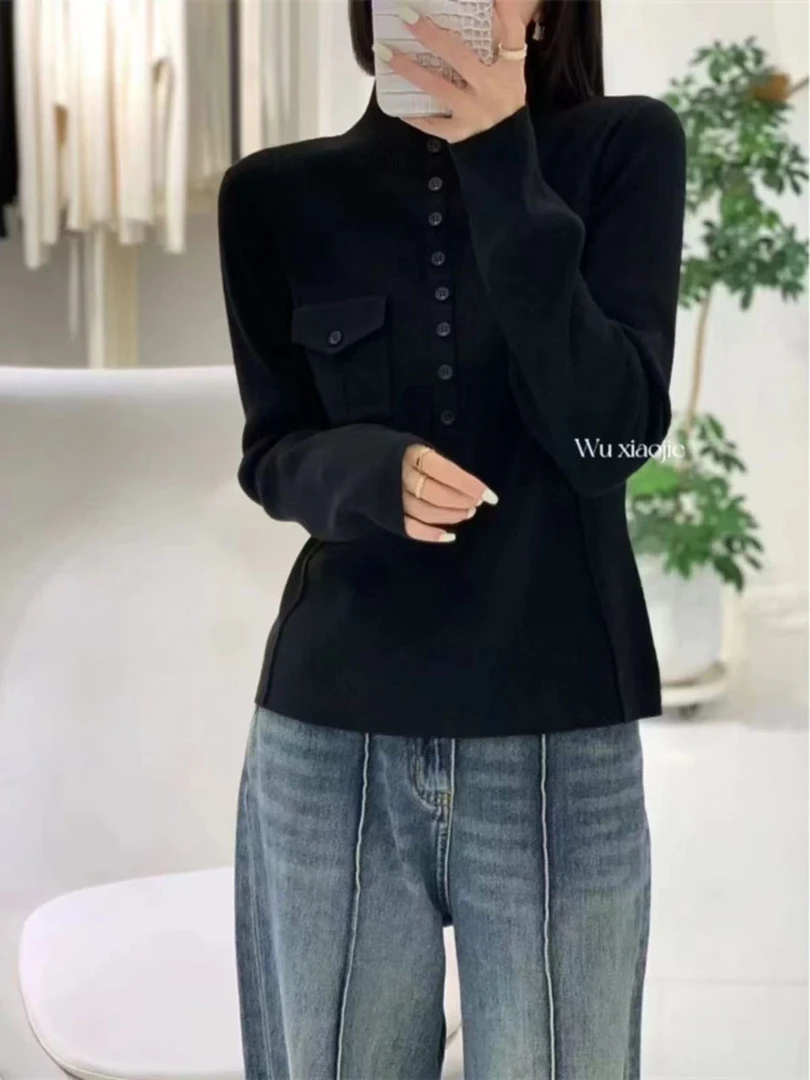 5318-1113 半高领纽扣针织套头衫