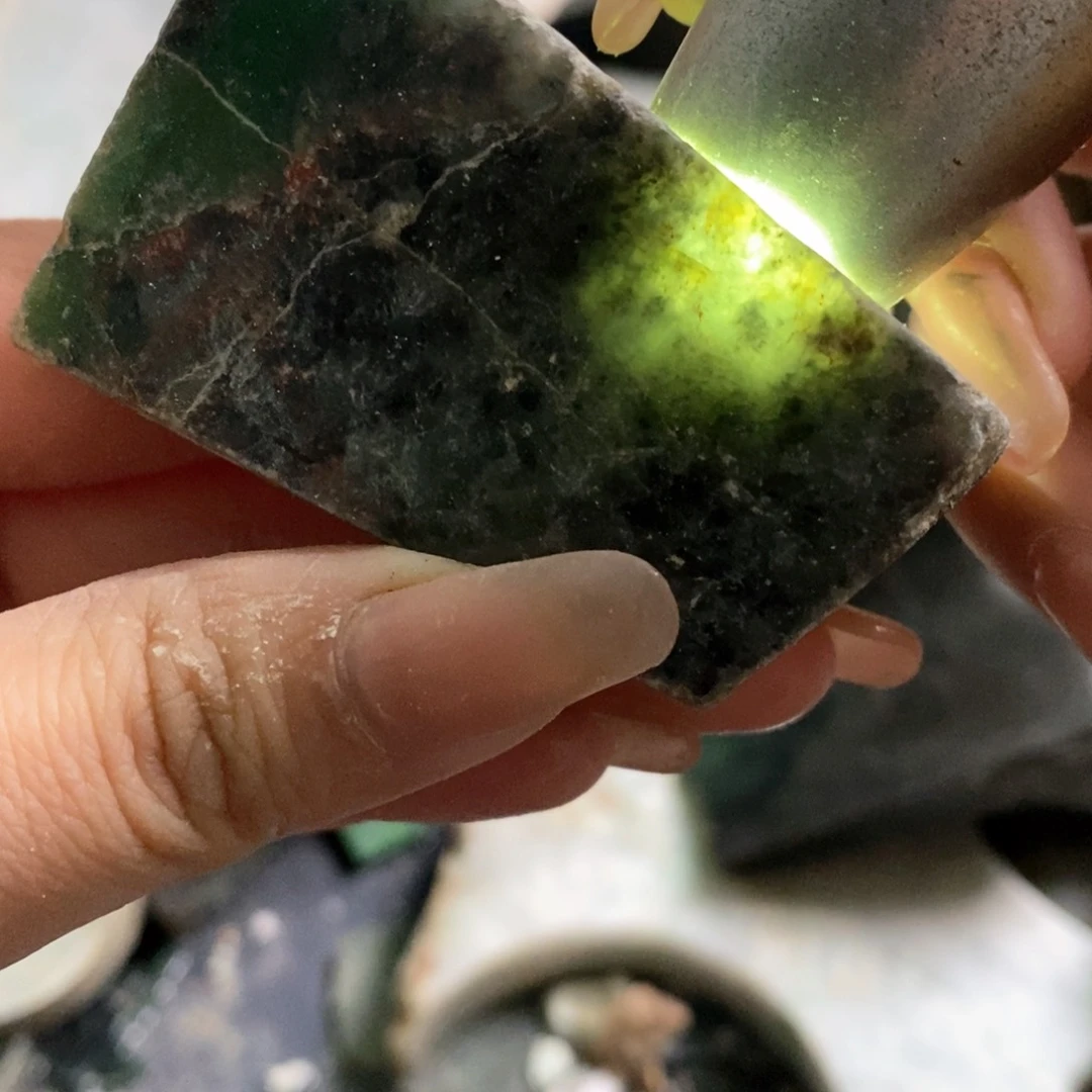 颈饰未镶嵌翡翠天然翡翠