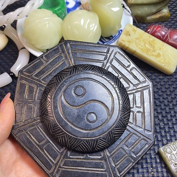 吊坠白玉菩提一一一一一一一一一