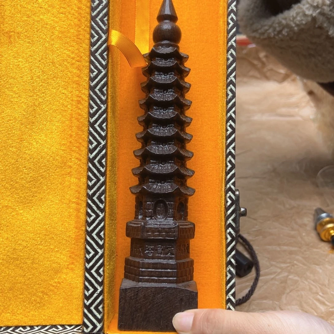 大叶紫檀（黑酸枝木类）