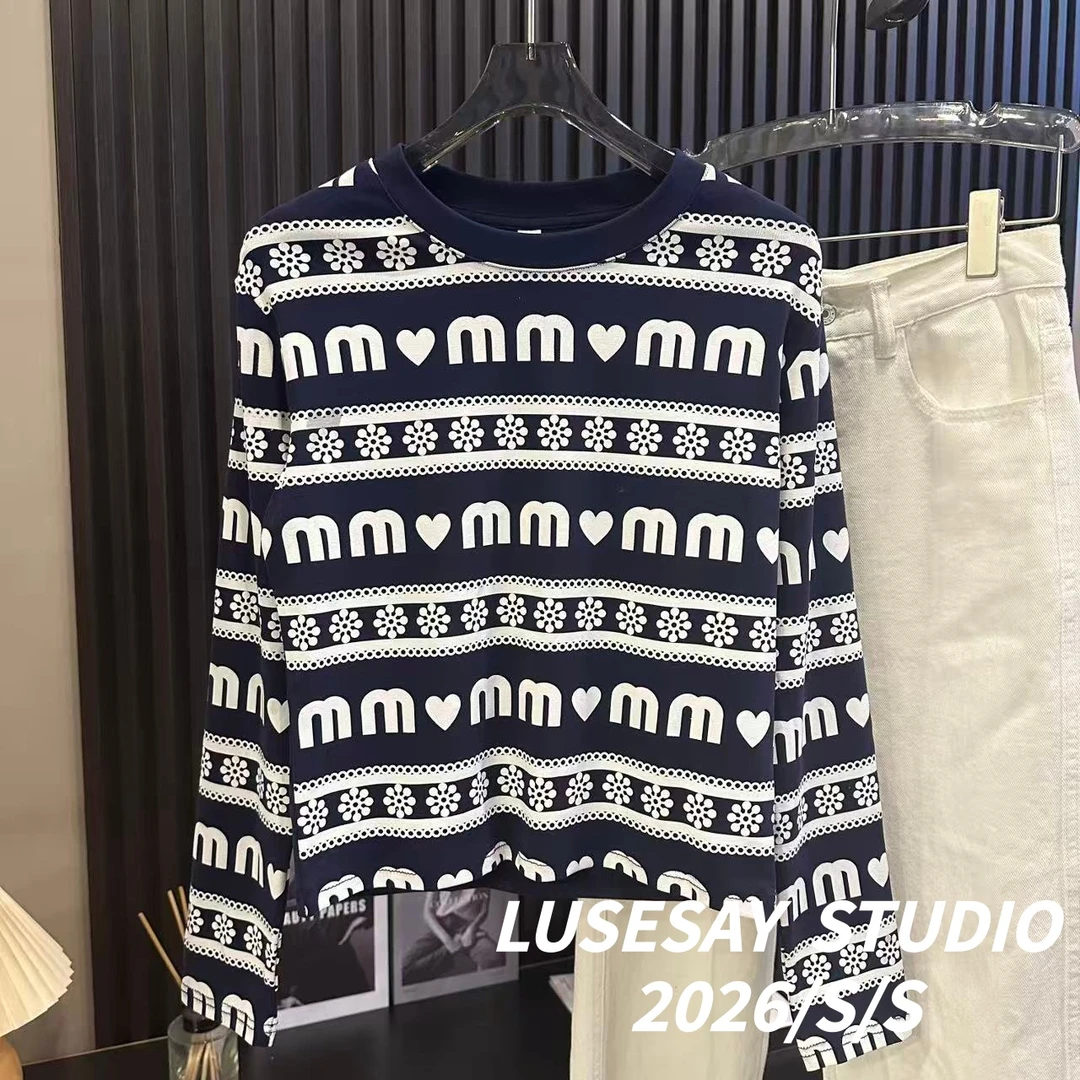 LUSESAY 欧货爱心时尚设计感 秋冬2025新款长袖t恤女百搭打底上衣