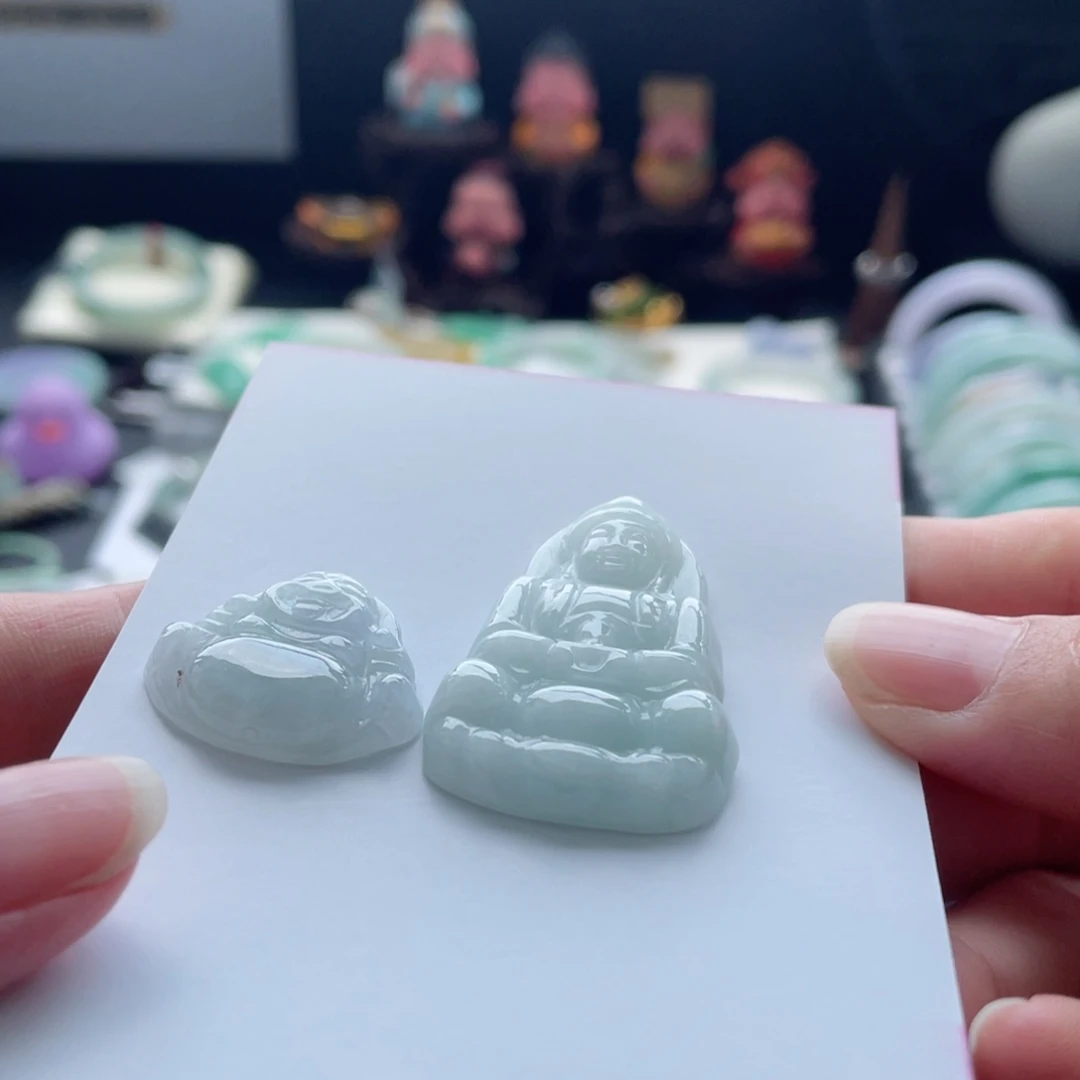 翡翠未镶嵌颈饰吊坠