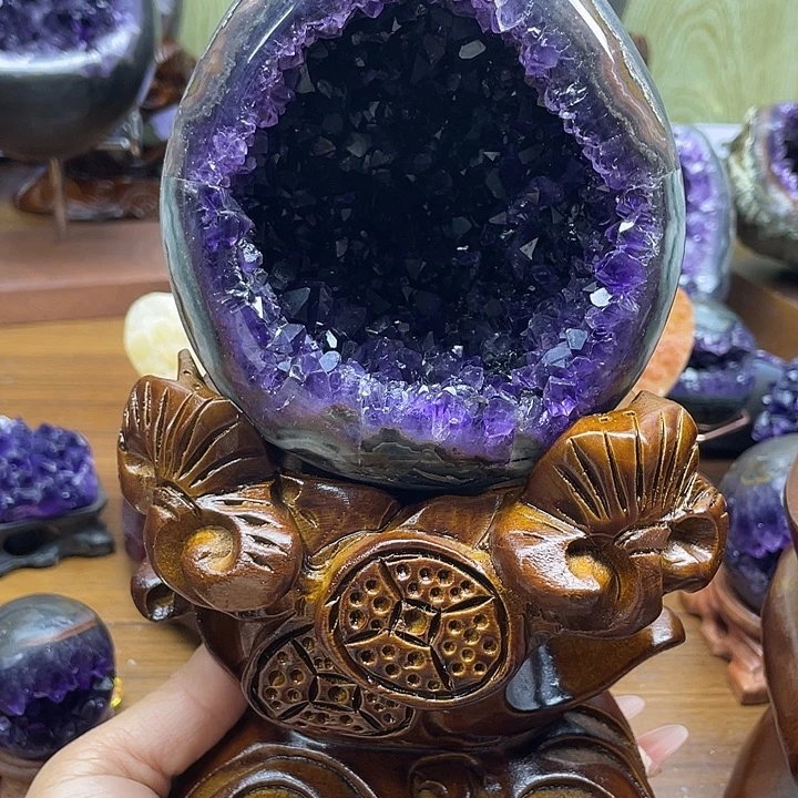 紫晶大型摆件（非配饰）未镶嵌