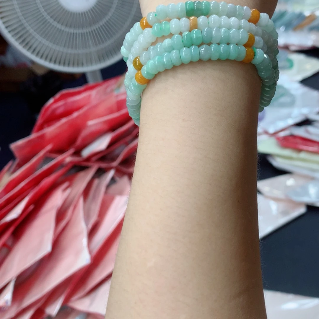 未镶嵌手链翡翠多样性发1